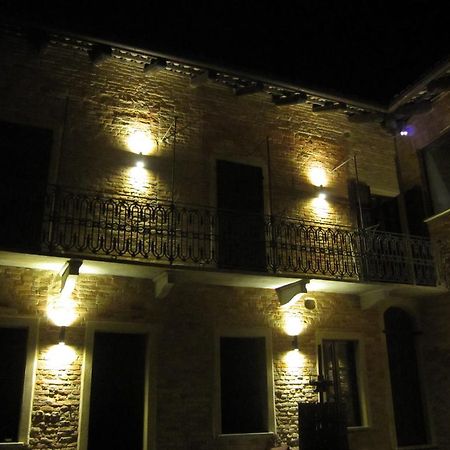 Dimora Cortese Castagnole delle Lanze Exterior foto